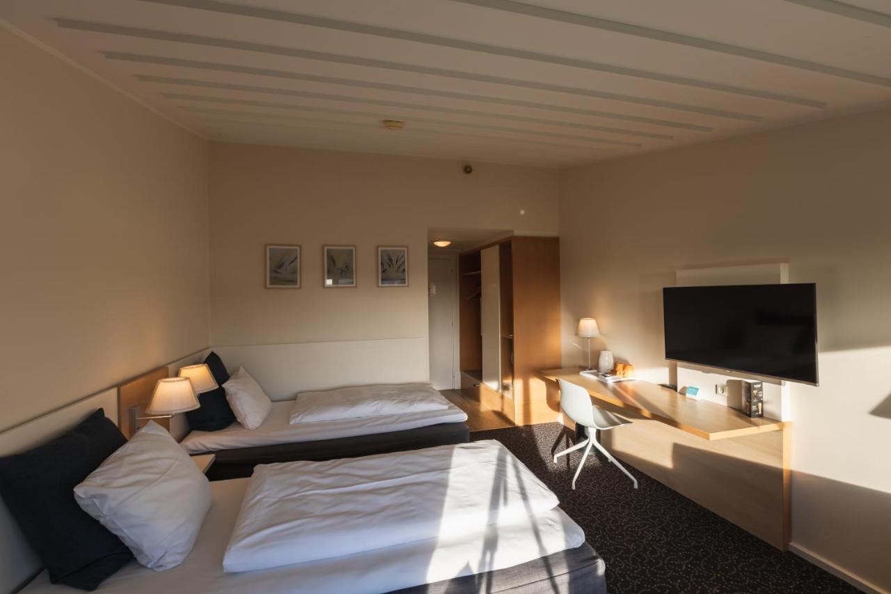 Standard Twin Room,1126051617:JPEG